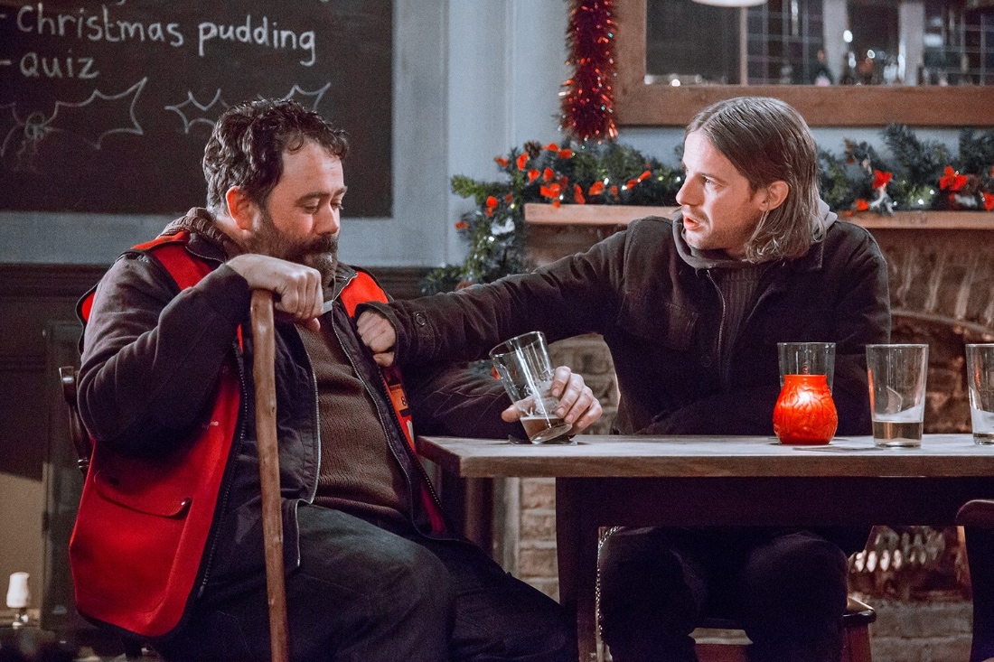 street cat Bob Christmas