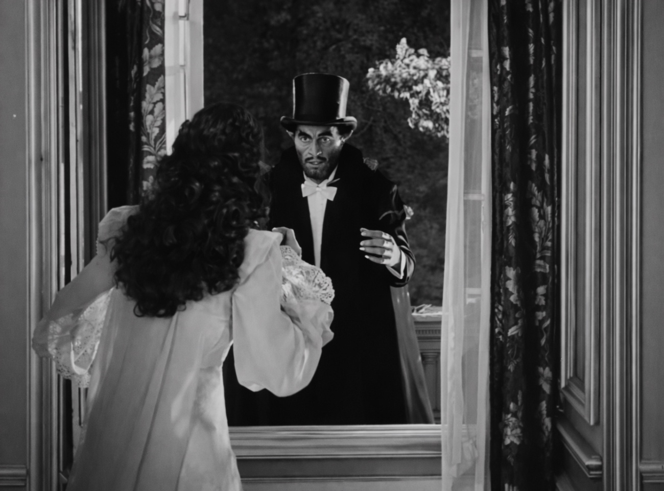 The Catman of Paris 1946